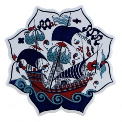 Dessous-de-plat déco Kalyon décoré d'un bateau, céramique d'Iznik
