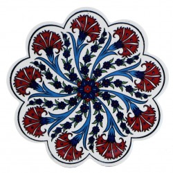 Dessous-de-plat en faïence Serhat, décoré d'oeillets style oriental ottoman Iznik