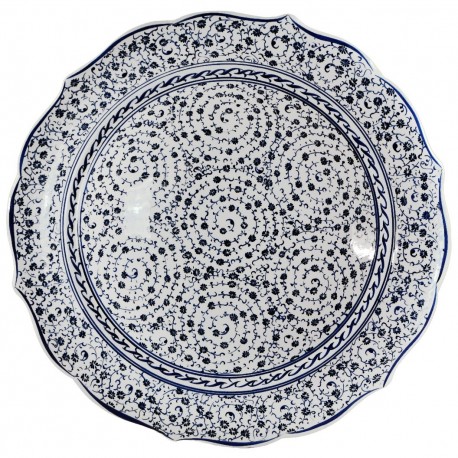 Plat oriental décoratif Hava 30cm à bords chantournés et spirales (céramique de style Iznik)