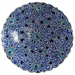 Assiette ethnique bleue Melis 30cm, décor oriental à bords chantournés