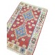 Tapis Rouge Vintage, Kilim Turc Göçmen S28 par KaravaneSerail