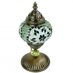 Lampe de chevet artisanale en moaïque verte Isnun, décoration orientale