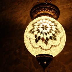 Lampe bohème déco blanche en mosaïque Istia