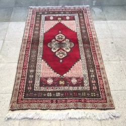 Tapis rouge vintage A013