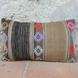 Coussin décoratif en kilim Lumbar E023