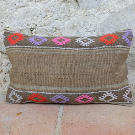 Coussin kilim artisanal pour décoration ethnique chic, Lumbar E024