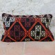 Coussin ethnique en kilim d'Anatolie Lumbar E022 par KaravaneSerail