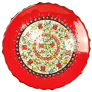 Assiette ethnique rouge par KaravaneSerail