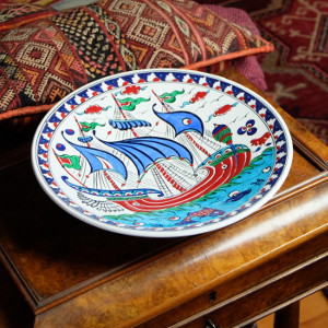 Décoration turque, assiette avec bateau Kalyon par KaravaneSerail