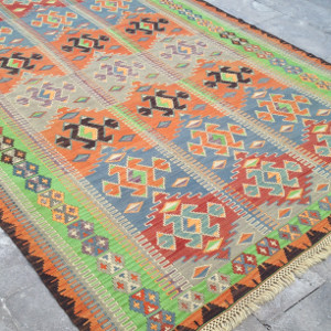 Tapis exotique en kilim par KaravaneSerail