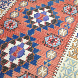 Tapis kilim turc d'Anatolie par KaravaneSerail