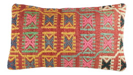 Idée cadeau artisanal : coussin en kilim Lumbar par KaravaneSerail